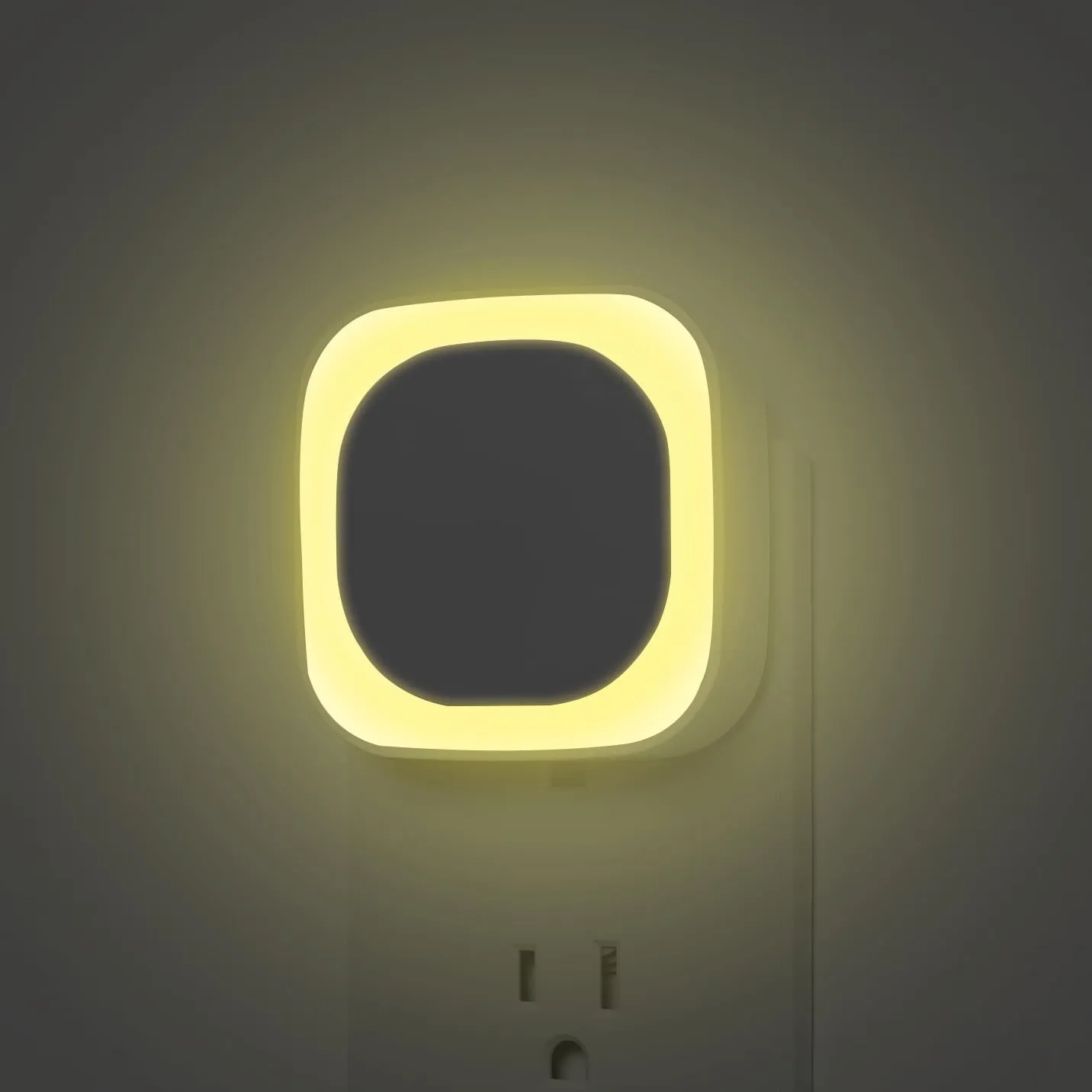 4 Pack Plug in Dimmable Night Lights, Soft Warm White, Auto Dusk to Dawn Sensor, Square Nightlights for Bathroom, Hallway, Stairs, Kitchen, Bedroom, Garage