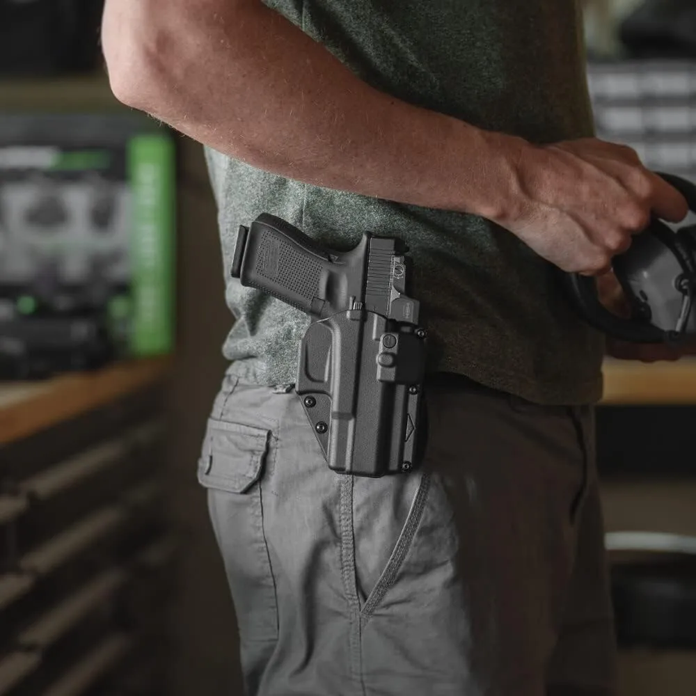 Alien Gear Rapid Force Level 2 OWB Holster – Locking Belt Slide – Right Hand – Compatible with Sig Sauer and Glock Models – No Light, Compact Light, and Large Light Options – Matte Black