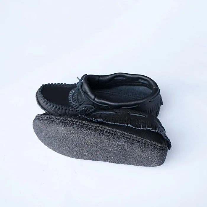 BASTIEN　Moose Hide Fringe Mid Cut Moccasin