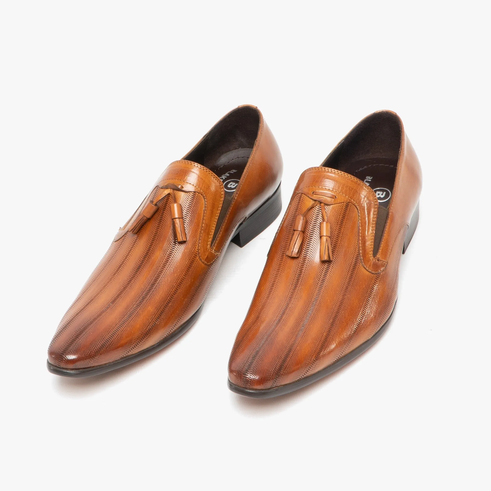Blakeseys WESTMORELAND Mens Leather Etched Pointed Tassel Loafers Tan