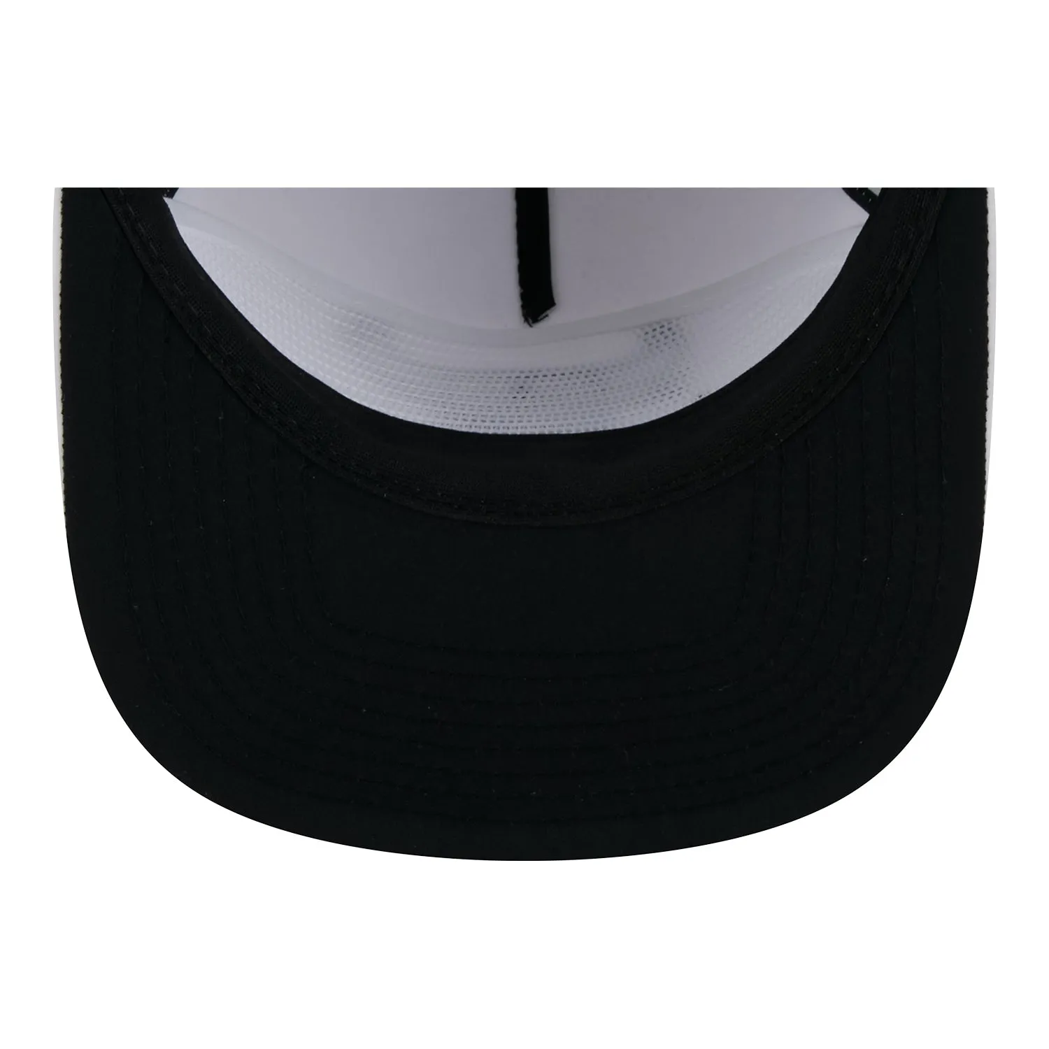 Chicago Bulls New Era Performance Golfer Rope Hat