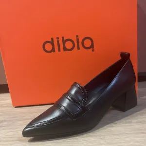 DIBIA 11079 BLACK HEELED LOAFER