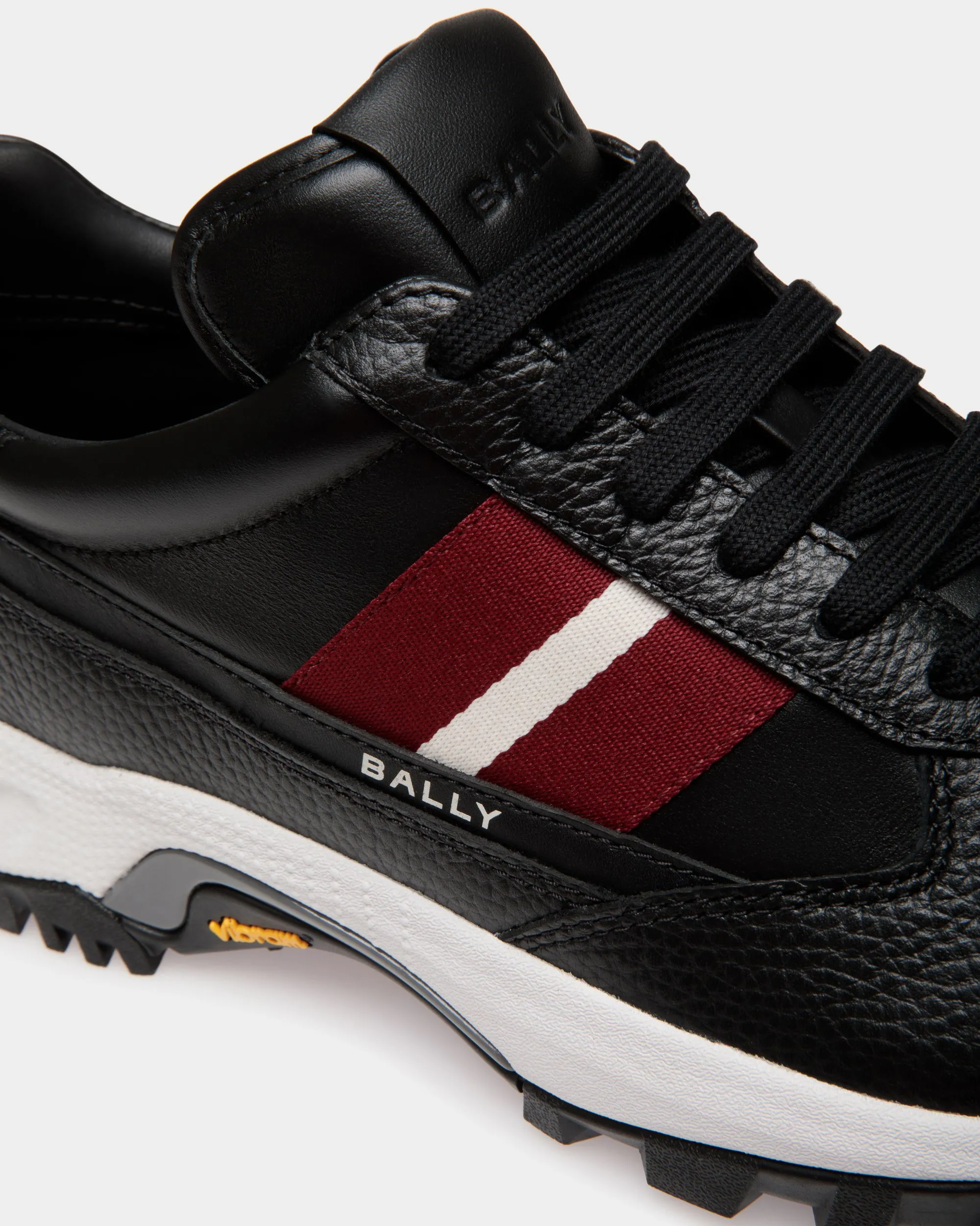 Faster Sneaker In Black Leather