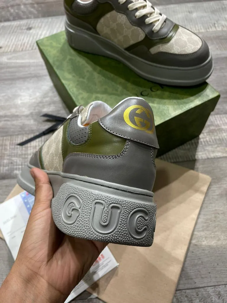 GUCCI || CHUNKY B GG SNEAKER-GREY