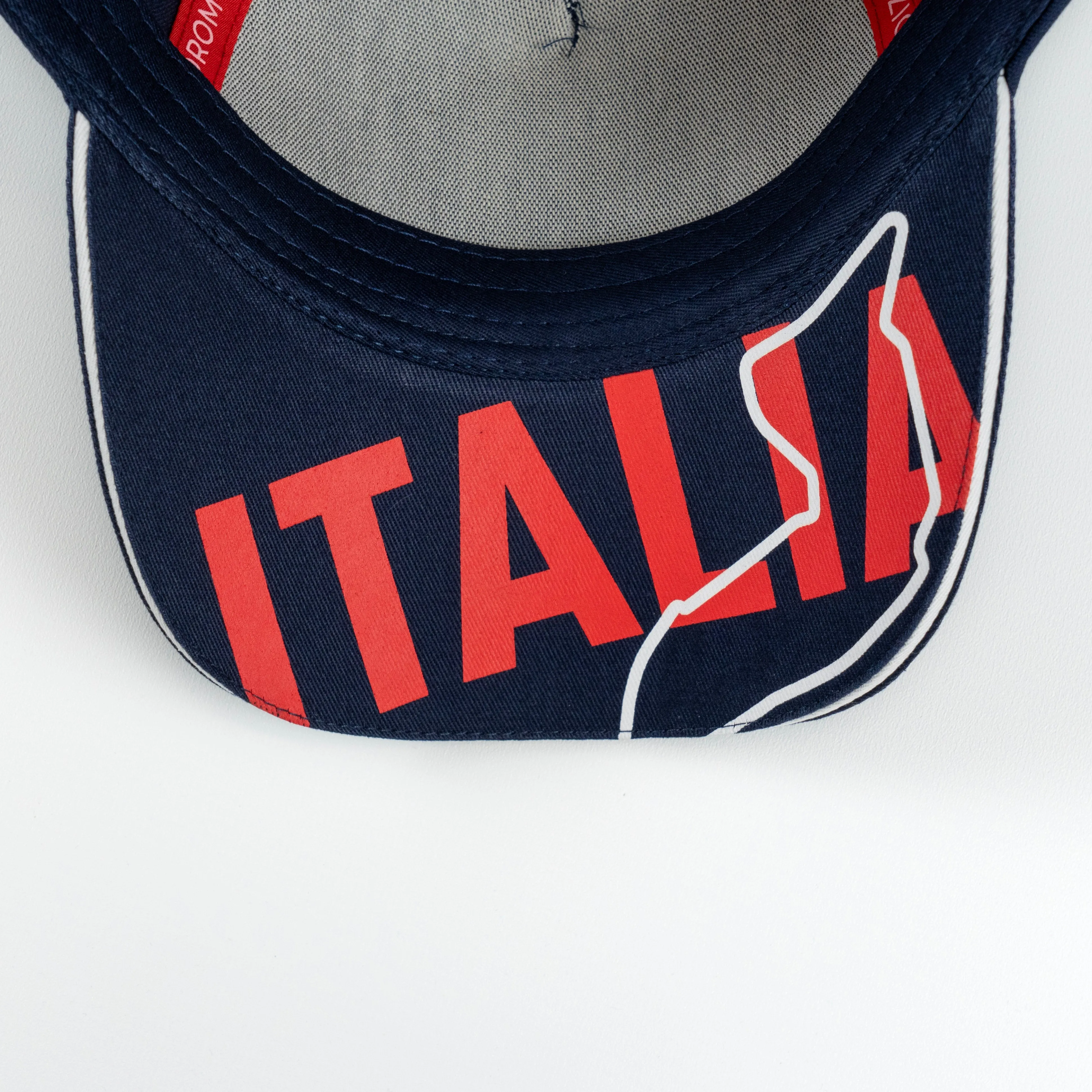 Imola Circuit Unisex Autodromo Enzo e Dino Ferrari Navy Hat