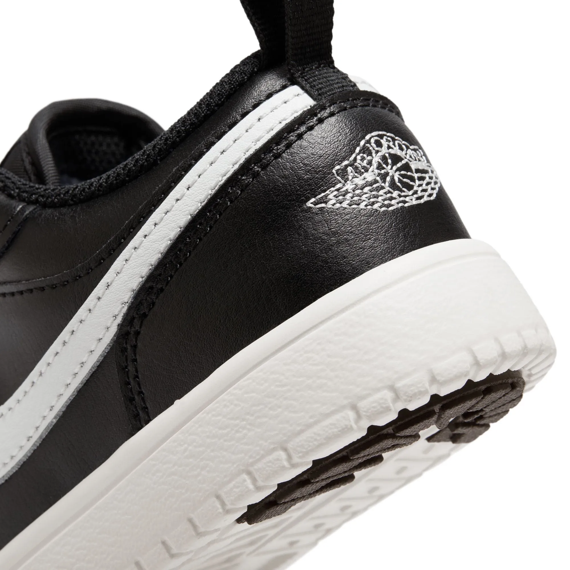 JORDAN 1 LOW ALT BLACK/SUMMIT WHITE DR9748-043