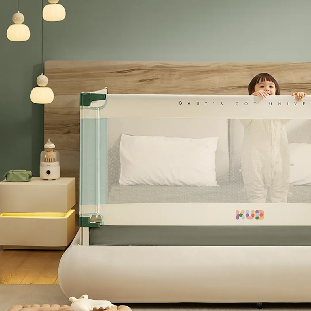 KUB Adjustable Baby Bed Fence