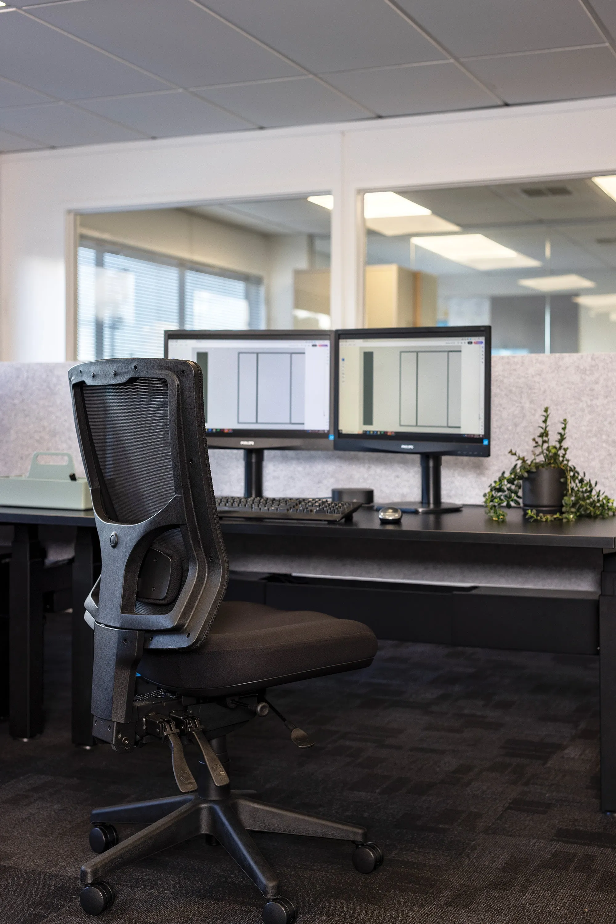Metro II High Back Office Chair