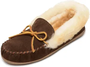 Minnetonka Women's Alpine Sheepskin Moccasin Slippers