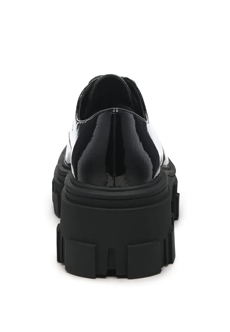 Mousse Chunky Tripper Patent Pu Sneakers