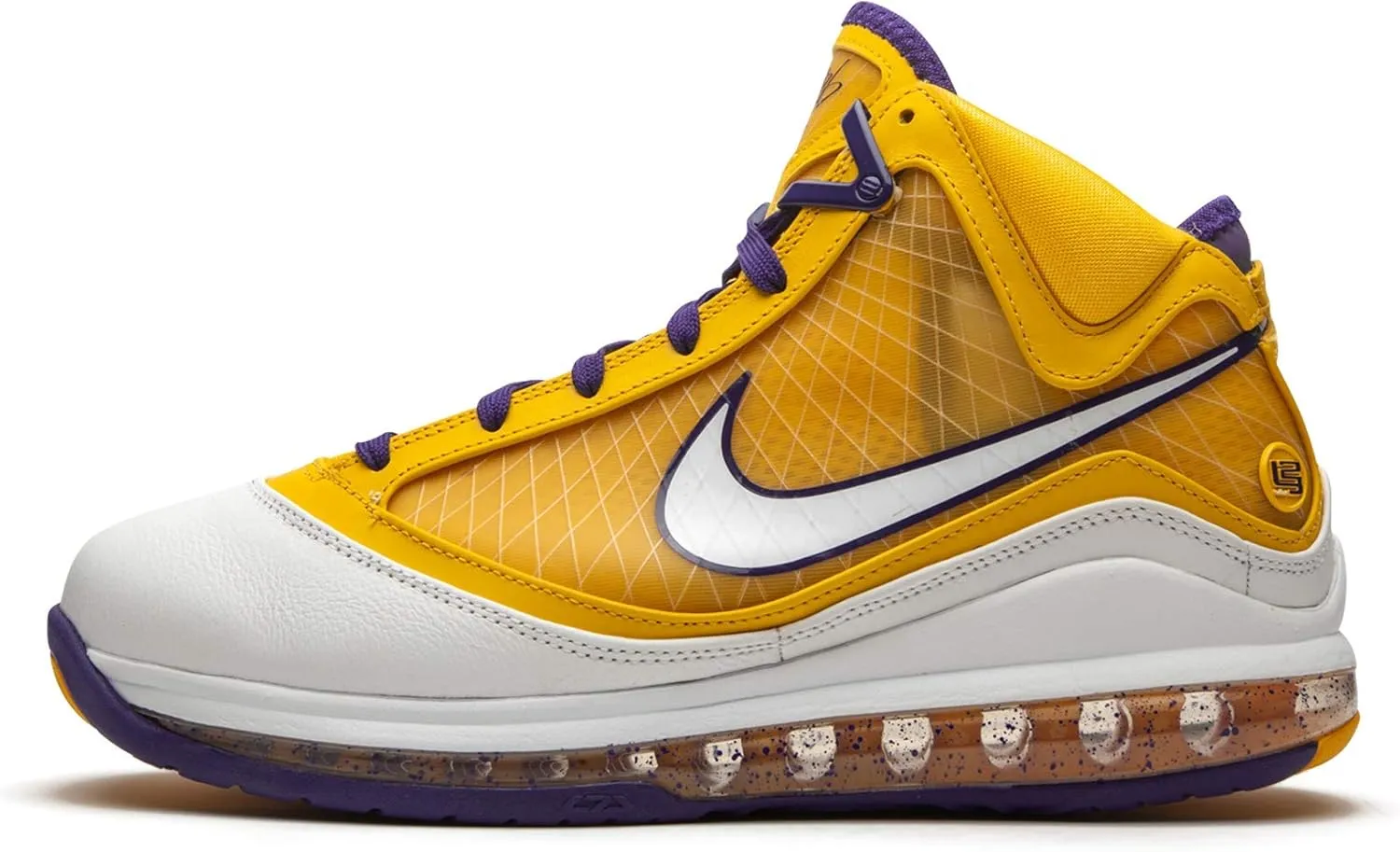 Nike Men's Lebron VII Basketball Shoe