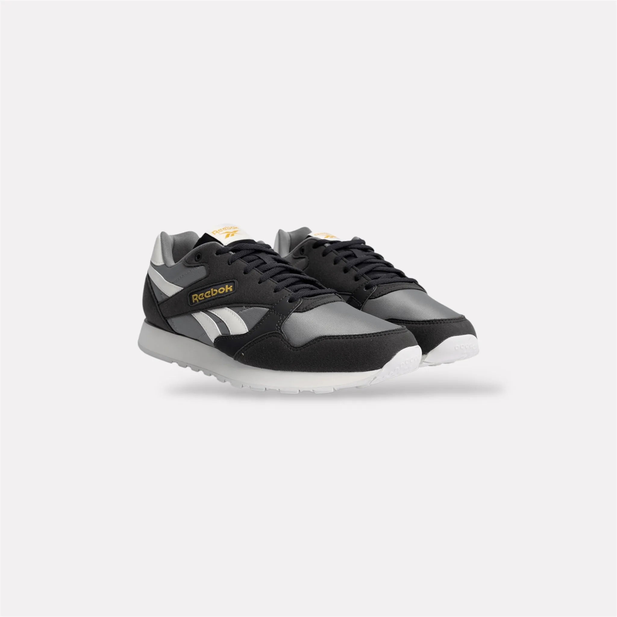 Ultra Flash Unisex Sneaker in Grey 3 / Grey 6 / Chalk Grey