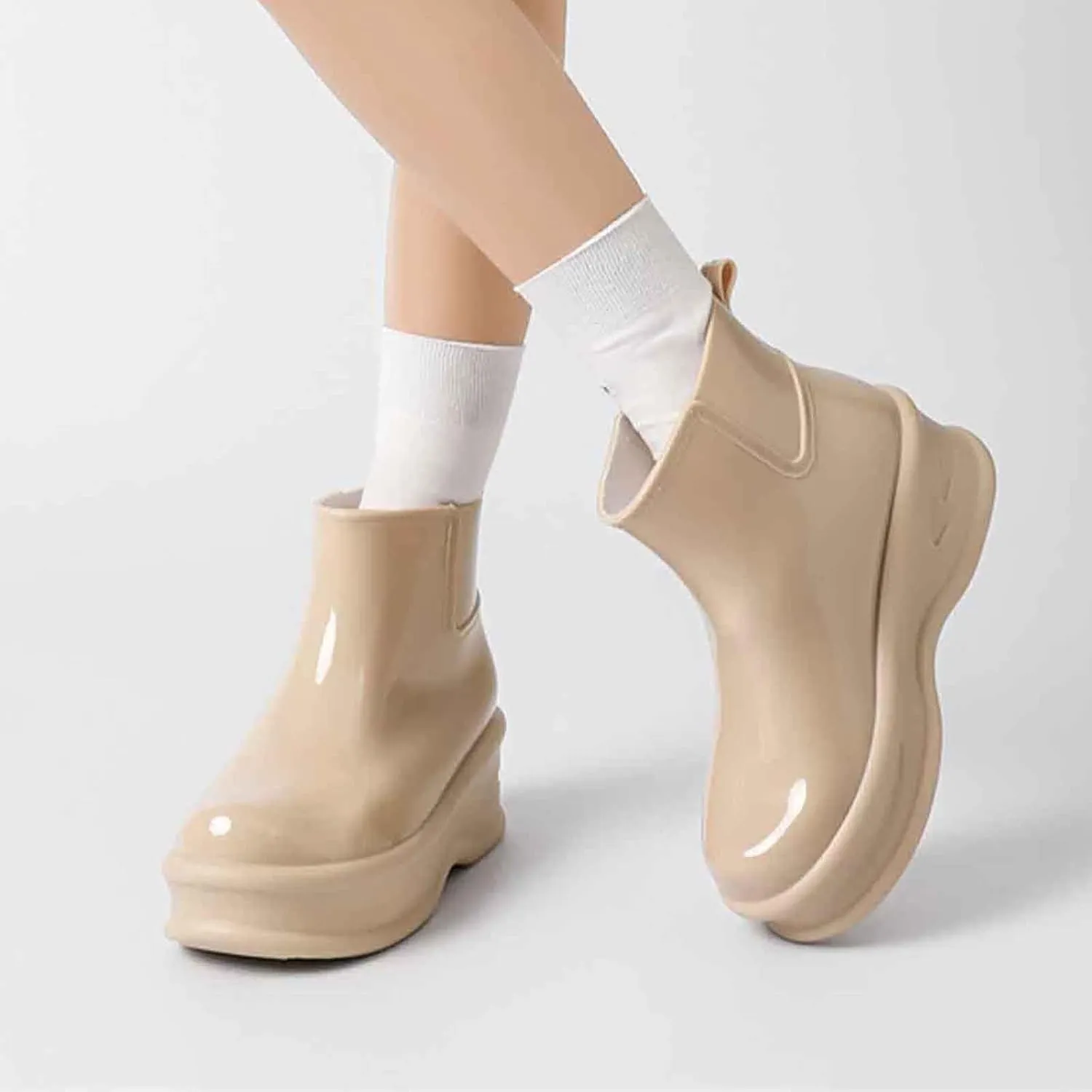Women's Short Rain Boots Rubber Waterproof Garden Boots Elastic Slip On Insulated Rain Shoe for Outdoor Work Sole