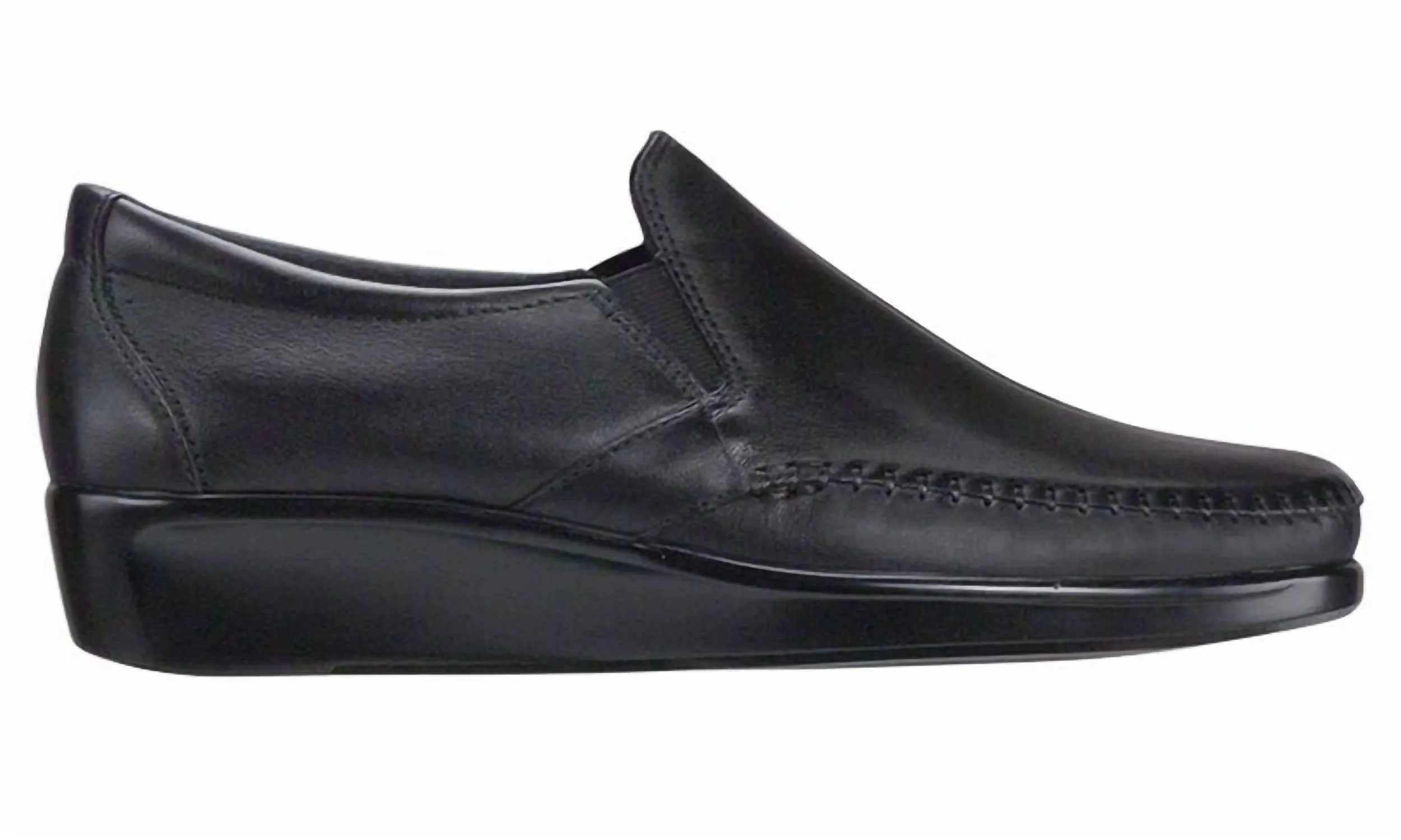 Women's Slip On Loafer - Medium In Black