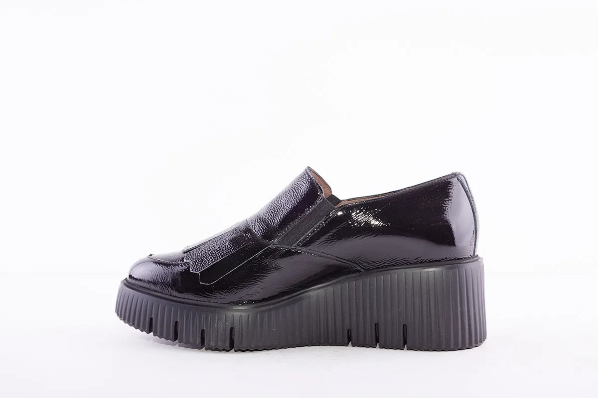 WONDERS - E-6203 WEDGE SLIP-ON SHOE - BLACK PATENT